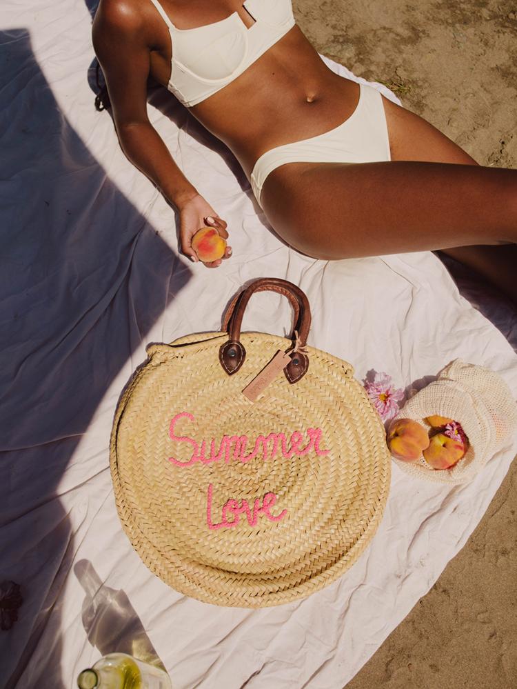 Summer Love Round Straw Bag