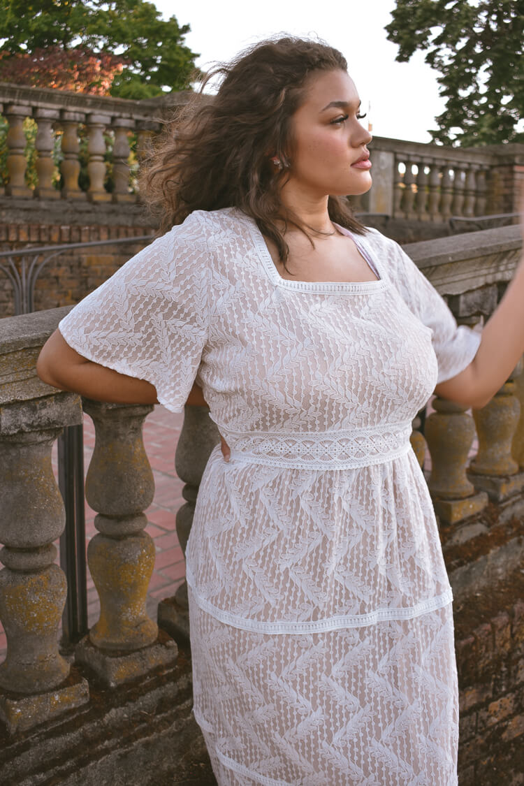 Vittoria Lace Midi Dress